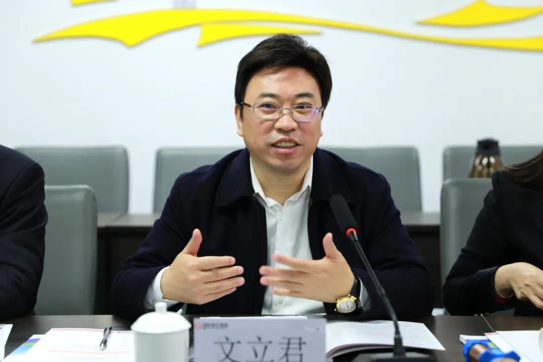 政企相助│甘肃舟曲县党政代表团莅临腾博会官网餐饮集团考察会晤，同营生长